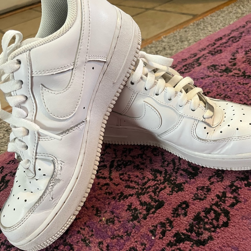 White Af1 - image 1